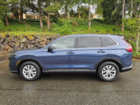 Certified 2025 Honda CR-V LX image 4