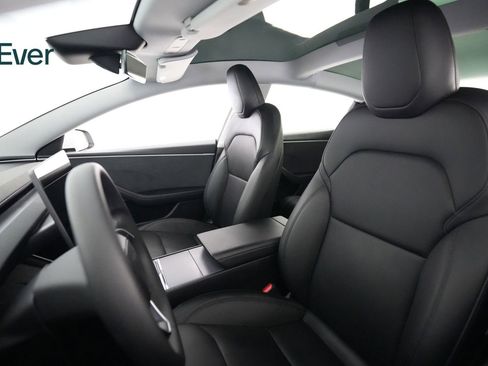 Used 2025 Tesla Model 3 Long Range image 4