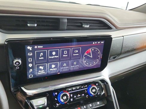 Used 2024 GMC Sierra 1500 Denali w/ Technology Package AWD/4WD image 36