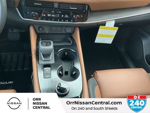 New 2026 Nissan Rogue Platinum w/ Platinum Premium Package AWD/4WD image 25