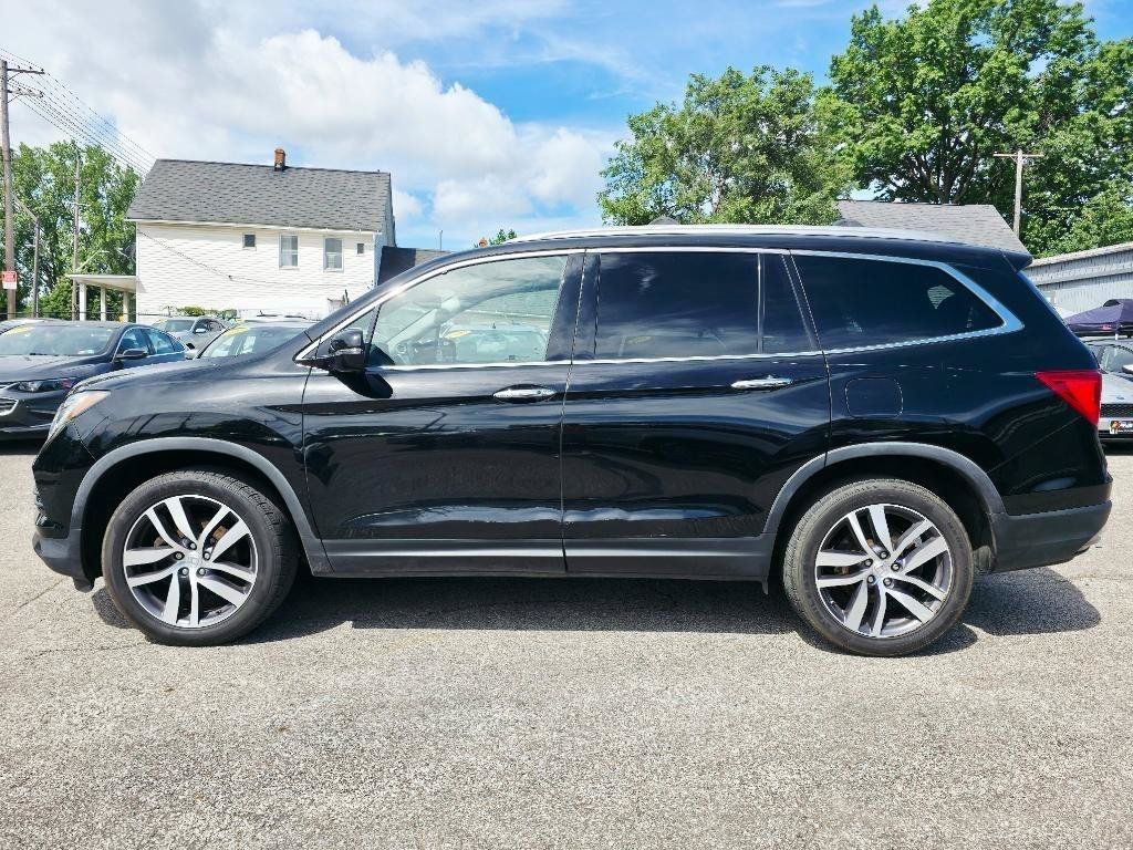 Used 2017 Honda Pilot Elite image 8