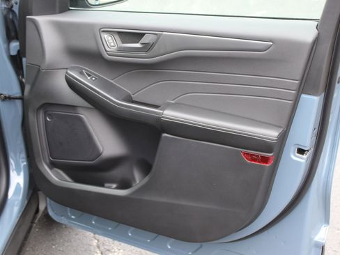 New 2026 Ford Escape Active w/ Cold Weather Package image 17