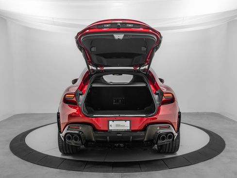 Certified 2026 Ferrari Purosangue AWD/4WD image 22