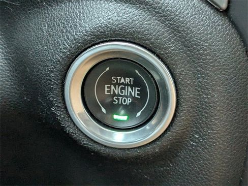 Used 2023 GMC Sierra 2500 Denali w/ Denali Ultimate Package image 33