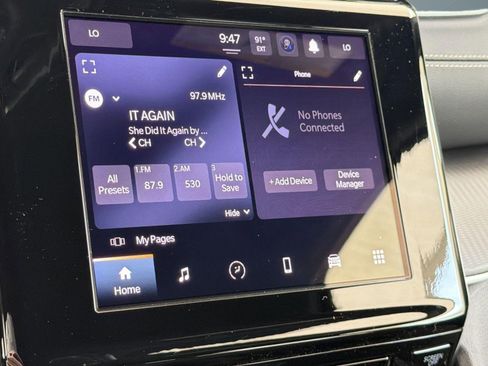 Used 2025 Jeep Grand Cherokee Laredo X RWD image 25
