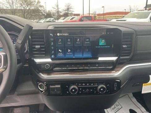 New 2026 Chevrolet Silverado 1500 LT image 22