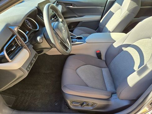 Used 2023 Toyota Camry LE FWD image 12