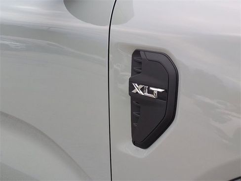 Used 2024 Ford Ranger XLT w/ Technology Package image 12