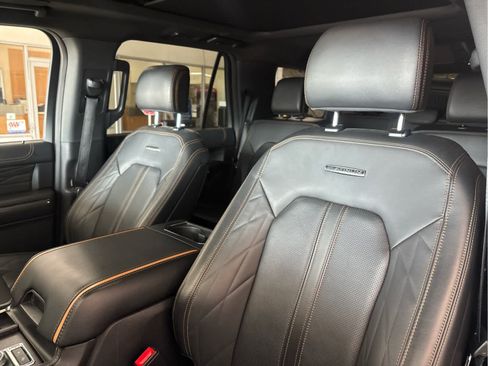 Certified 2024 Ford Expedition Platinum AWD/4WD image 27