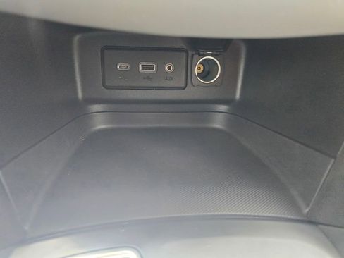 Used 2024 Chevrolet Equinox LS w/ LS Convenience Package FWD image 25