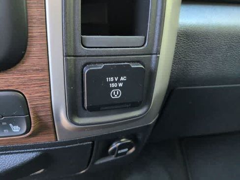 Used 2015 RAM 2500 Laramie AWD/4WD image 39