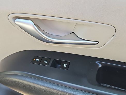 Used 2025 Hyundai Tucson SEL FWD image 34