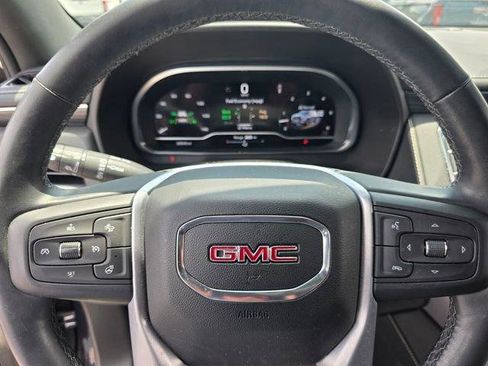 Used 2023 GMC Yukon XL SLT w/ SLT Premium Package AWD/4WD image 29