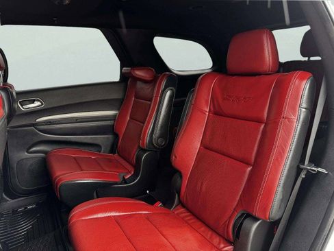 Used 2018 Dodge Durango SRT w/ Technology Group AWD/4WD image 33