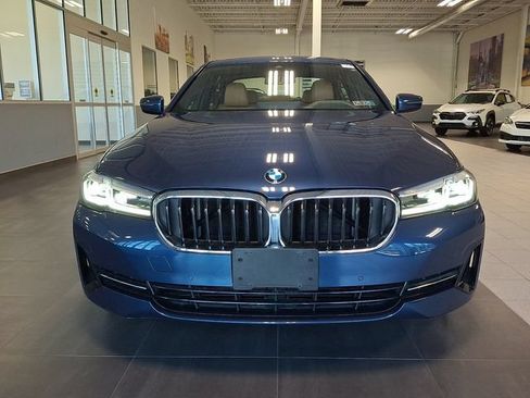 Used 2023 BMW 540i xDrive w/ Premium Package AWD/4WD image 2