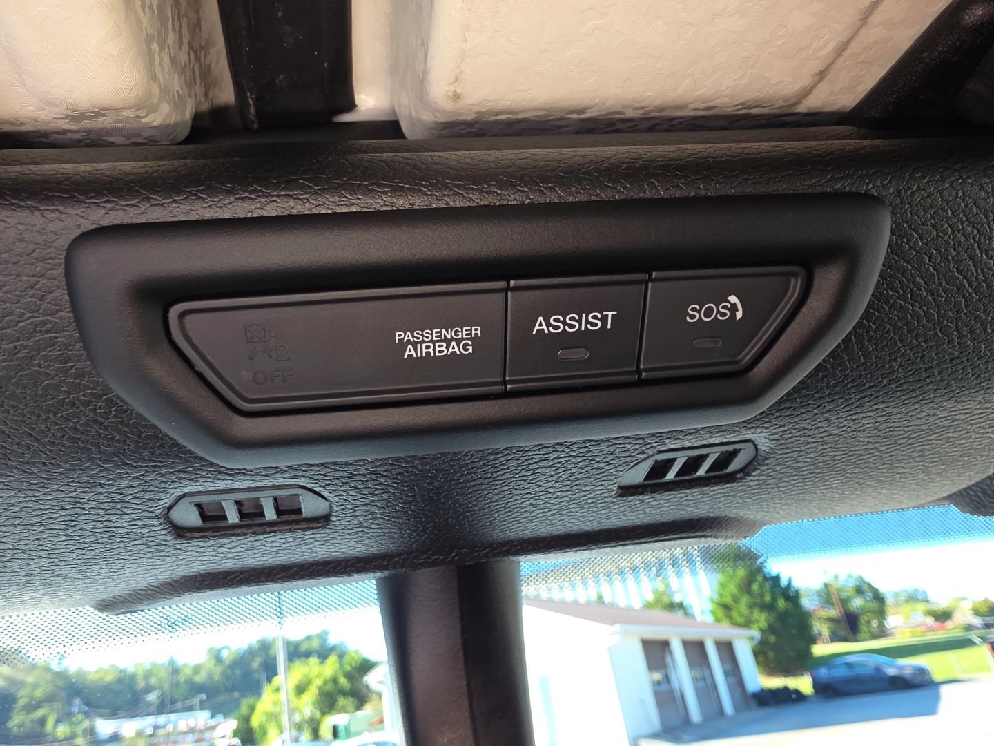 Used 2021 Jeep Gladiator Overland AWD/4WD image 19
