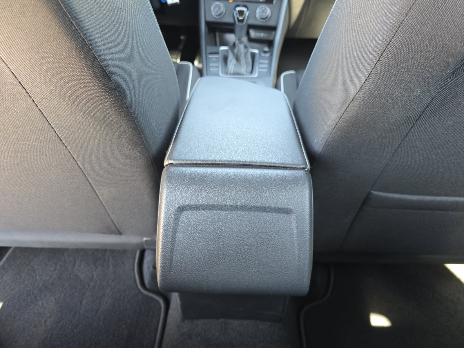 Used 2024 Volkswagen Jetta Sport FWD image 29