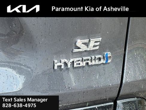 Used 2024 Toyota RAV4 SE w/ Convenience Package AWD/4WD image 29