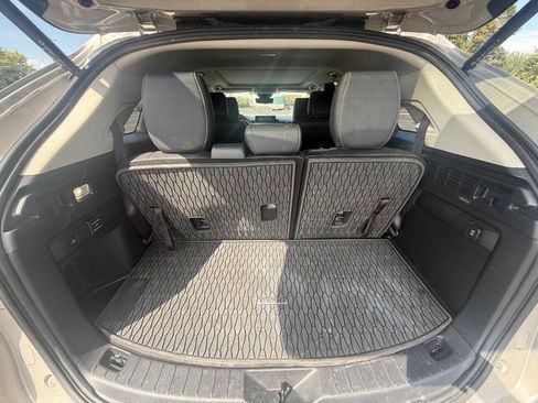 Used 2024 MAZDA CX-90 Plug-In Hybrid w/ Premium Pkg AWD/4WD image 18