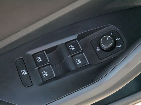 Certified 2024 Volkswagen Jetta Sport FWD image 19