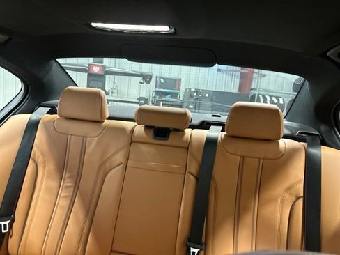 Used 2020 BMW M550i xDrive w/ Premium Package AWD/4WD image 18