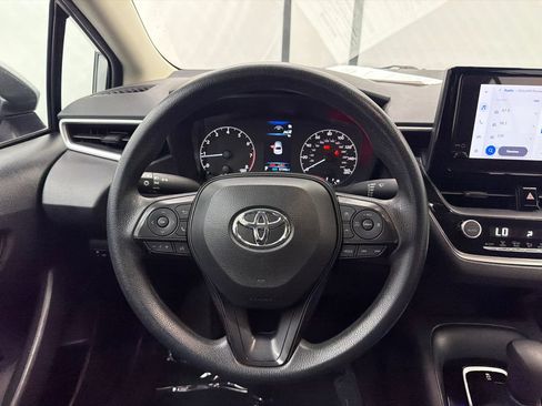 Used 2024 Toyota Corolla LE w/ LE Convenience Package FWD image 21