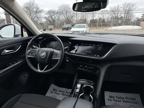 Used 2023 Buick Envision Preferred image 59