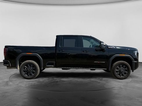 Used 2026 GMC Sierra 2500 AT4 w/ AT4 Premium Plus Package AWD/4WD image 11