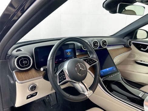 Certified 2022 Mercedes-Benz C 300 4MATIC Sedan image 10