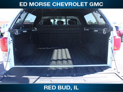 Used 2010 Toyota Tundra 4x4 Double Cab image 16