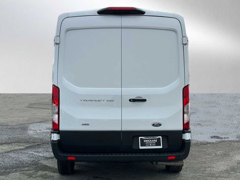Used 2023 Ford Transit 250 Medium Roof AWD w/ Load Area Protection Package image 4