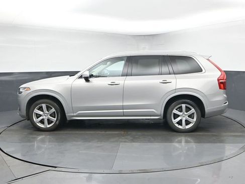 Used 2023 Volvo XC90 B5 Core image 5