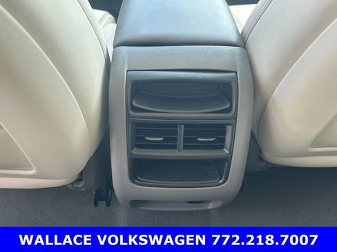 Used 2019 Cadillac XT5 Luxury AWD/4WD image 15