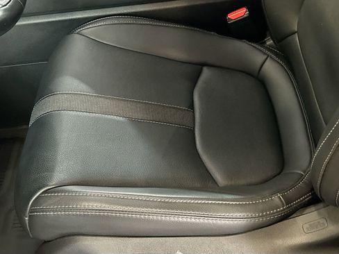 Used 2024 Honda Pilot Touring image 20