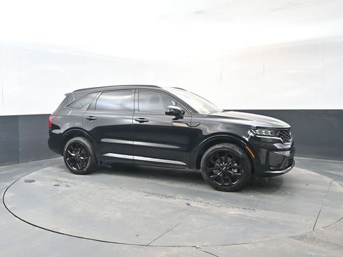 Certified 2022 Kia Sorento SX image 7