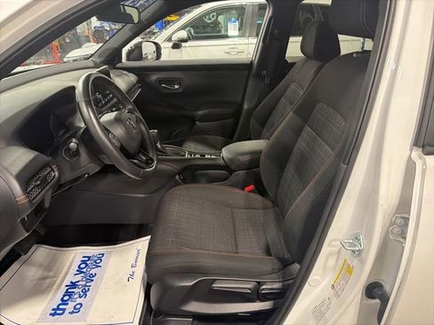 Certified 2024 Honda HR-V Sport image 8