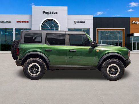 Used 2024 Ford Bronco Badlands AWD/4WD image 7