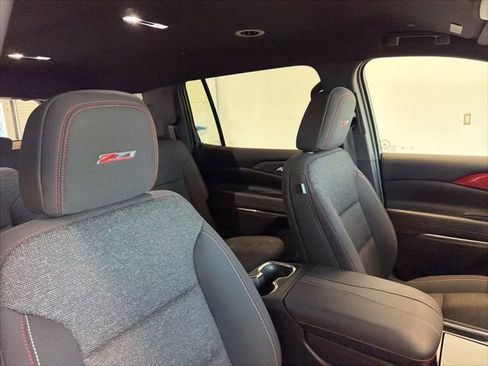 Used 2024 Chevrolet Traverse Z71 image 38