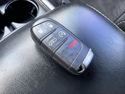 Used 2020 Dodge Charger Scat Pack w/ Plus Group RWD image 32