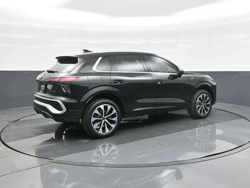 New 2026 Audi Q3 quattro 2.0T AWD/4WD image 7