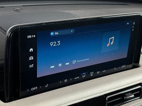 New 2026 Lincoln Aviator Black Label w/ Jet Appearance Package image 18