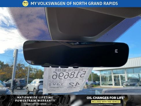 New 2026 Volkswagen Atlas SE image 9