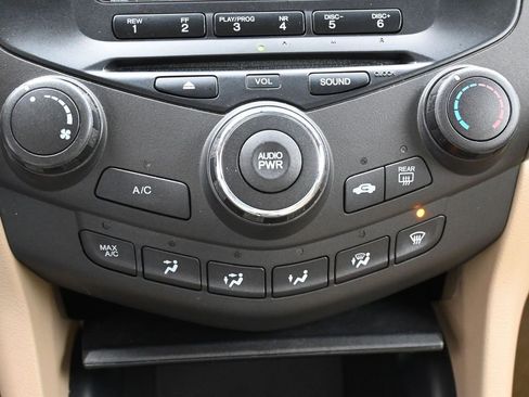 Used 2003 Honda Accord LX image 20