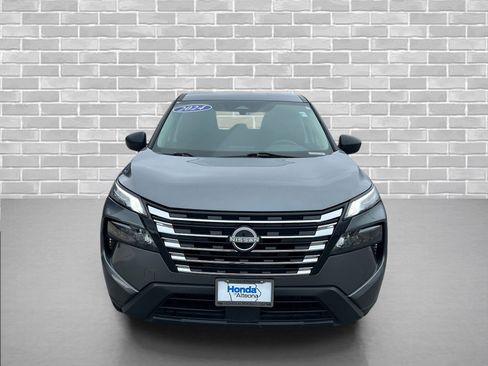 Used 2024 Nissan Rogue S AWD/4WD image 8