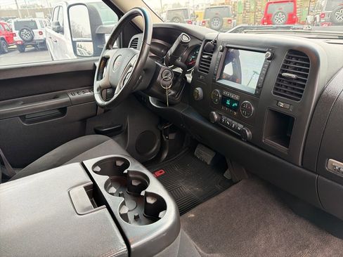 Used 2014 GMC Sierra 2500 SLE w/ Texas Edition image 30