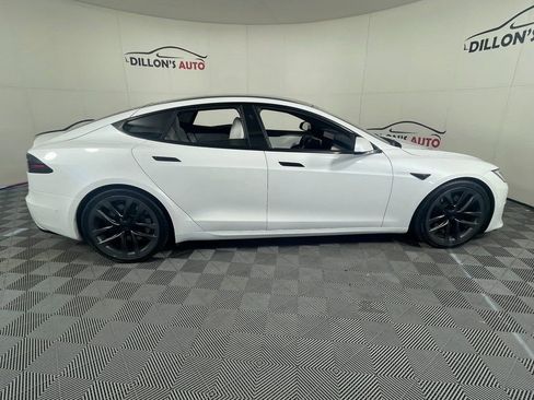 Used 2023 Tesla Model S Standard Range image 10