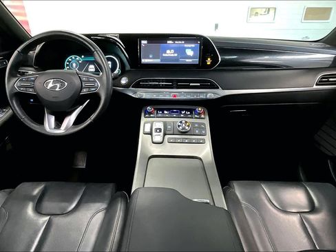 Used 2021 Hyundai Palisade Calligraphy image 9