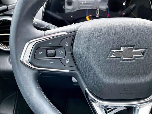 Used 2024 Chevrolet Trax ACTIV FWD image 20