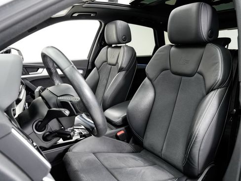 Used 2021 Audi SQ5 Prestige w/ Prestige Package AWD/4WD image 5