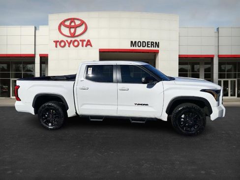 Used 2024 Toyota Tundra SR5 image 4
